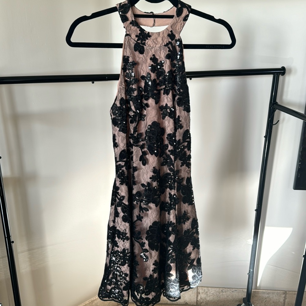 PRICE DROP - Dress the Population Abbie. Size S